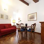 Trastevere Essence By Nosdom Apartman *