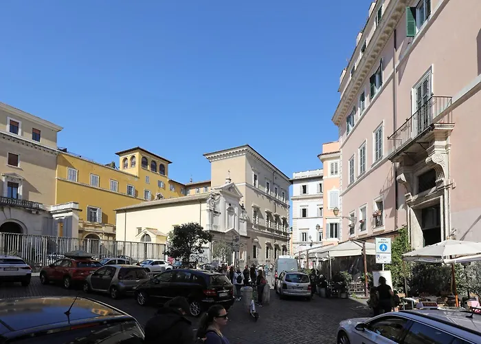 Trastevere Essence By Nosdom * Ρώμη